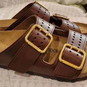 Birkinstock Arizona Bold in robust leather